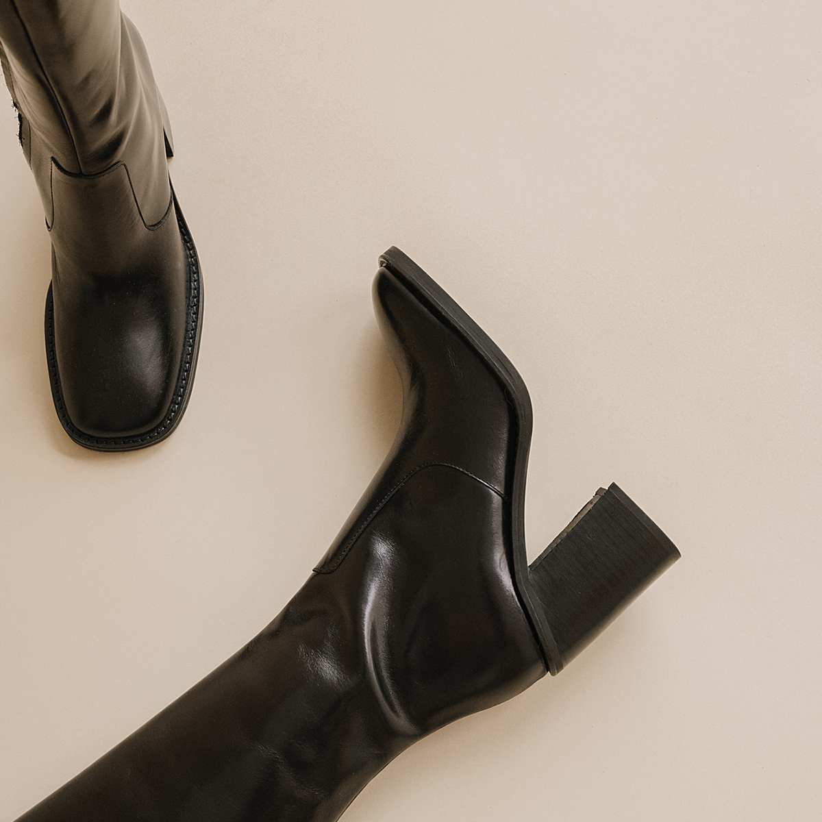 Bottes à talons et bouts carrés – Image 5