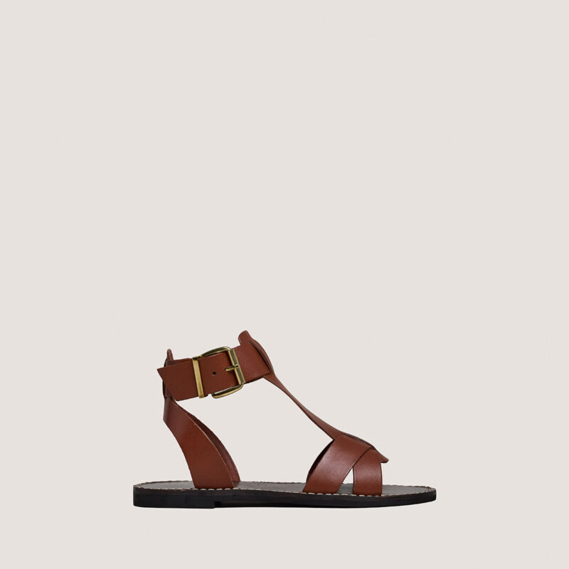 Sandales à boucles et brides