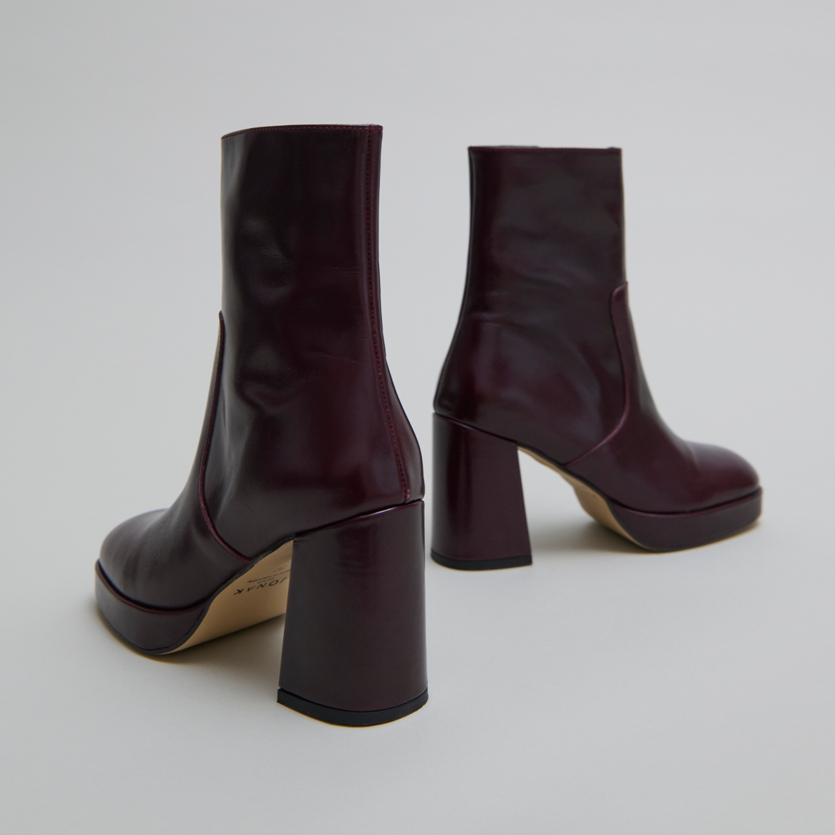 Boots à talons et bouts carrés – Image 5
