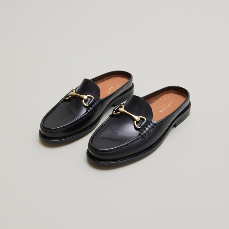 Mocassins à mors dorés