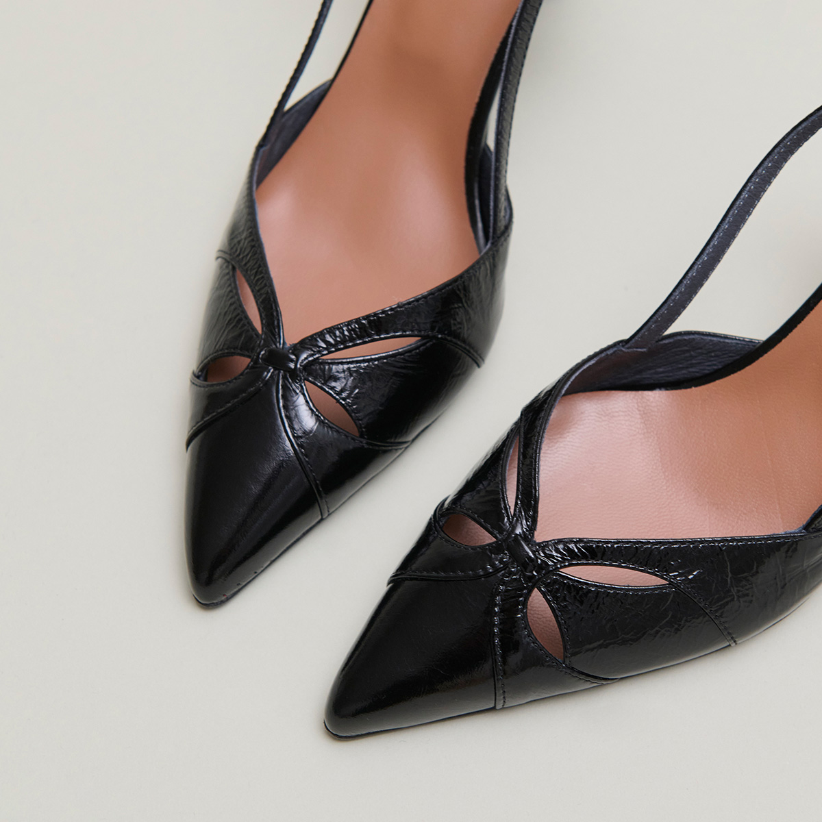 Escarpins slingbacks à bouts pointus
