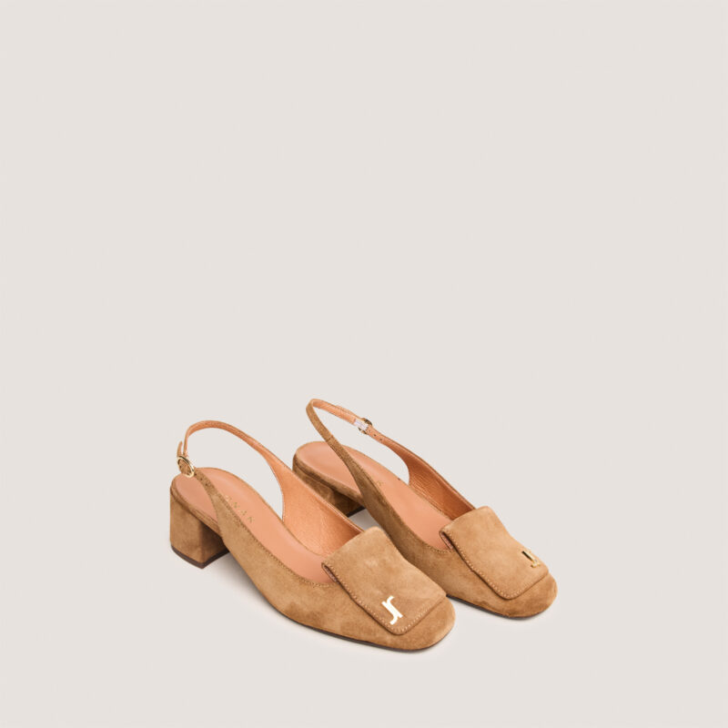Escarpins slingbacks à monogrammes