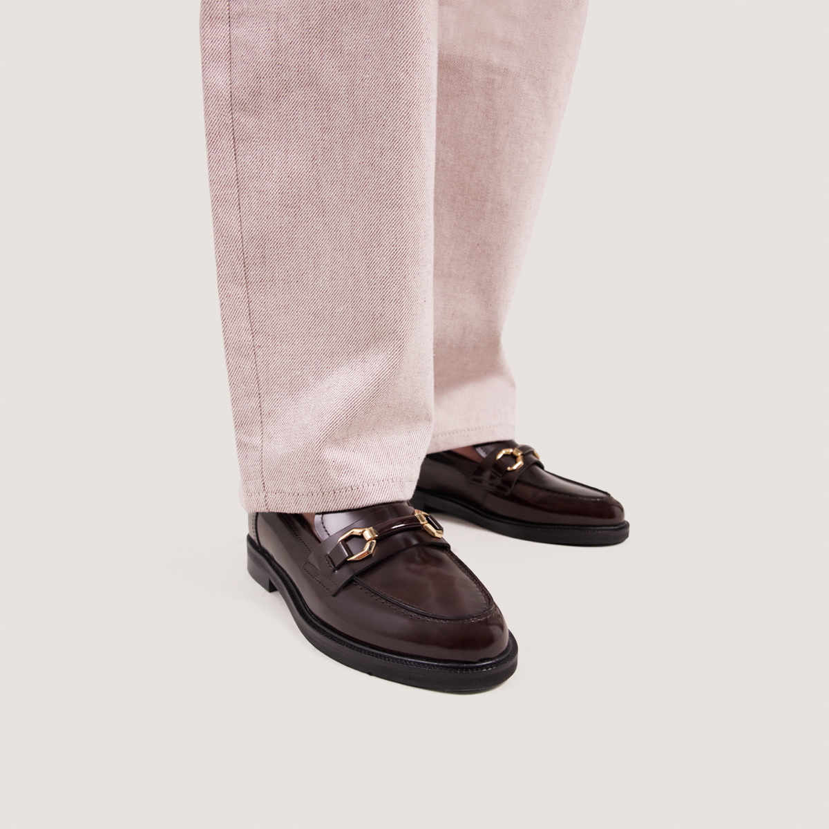 Mocassins à mors dorés
