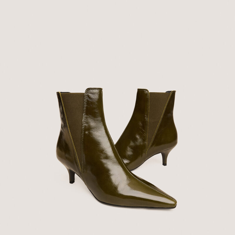 Bottines à talons fins et bouts pointus